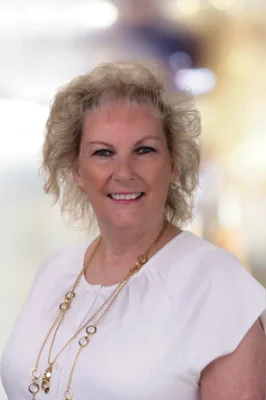 Portrait of Kathy Ellis, REALTOR®